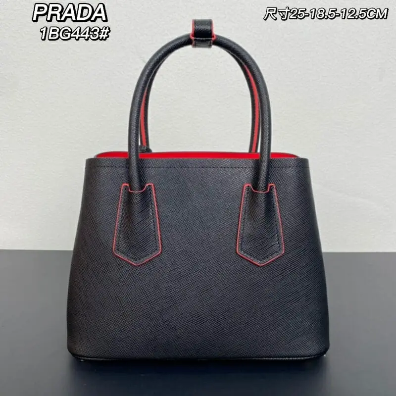 prada aaa qualite sac a main  pour femme s_122a6472